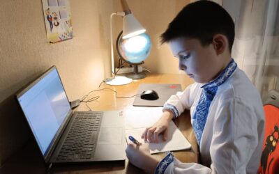 Вітаємо Іноземцева Макара, учня 3-А класу Слов’янського закладу загальної середньої освіти №1, який посів почесне ІІ місце в ІІ етапі ХХV Міжнародного конкурсу з української мови імені Петра Яцика.